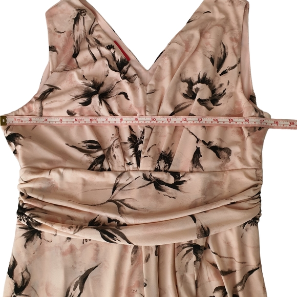 Together Floral Dress - Picture 5 of 8